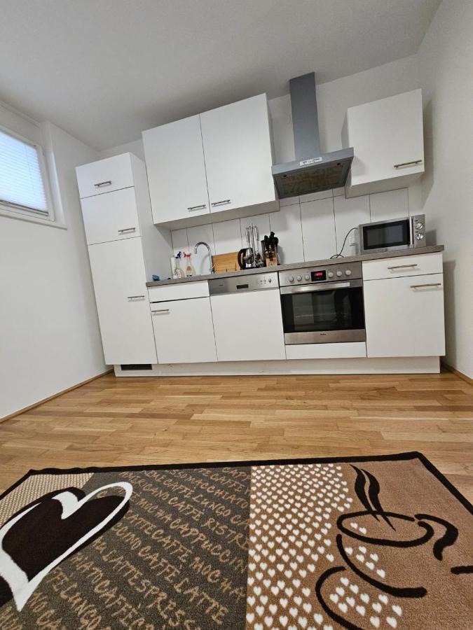 Stylish Apartment In Innsbruck + 1 Parking Spot Экстерьер фото