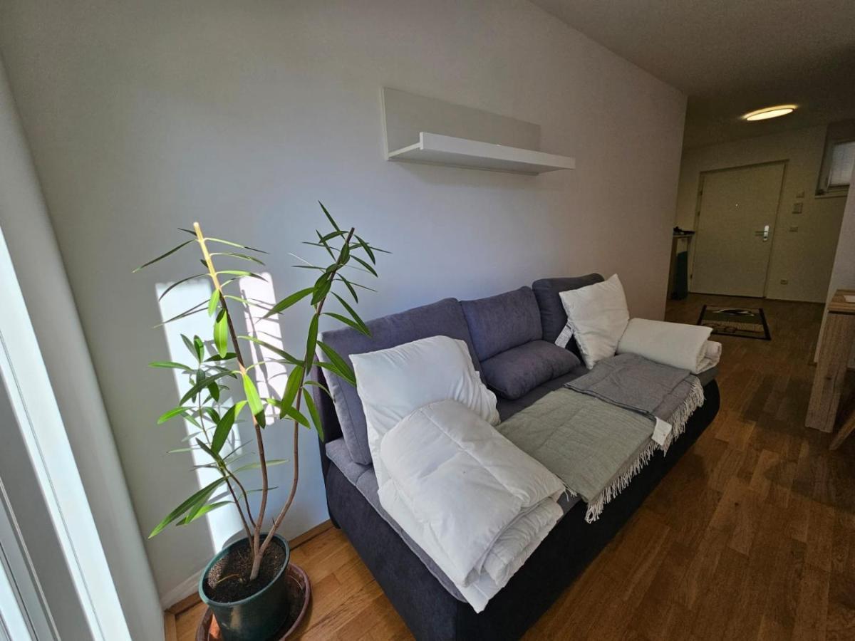 Stylish Apartment In Innsbruck + 1 Parking Spot Экстерьер фото